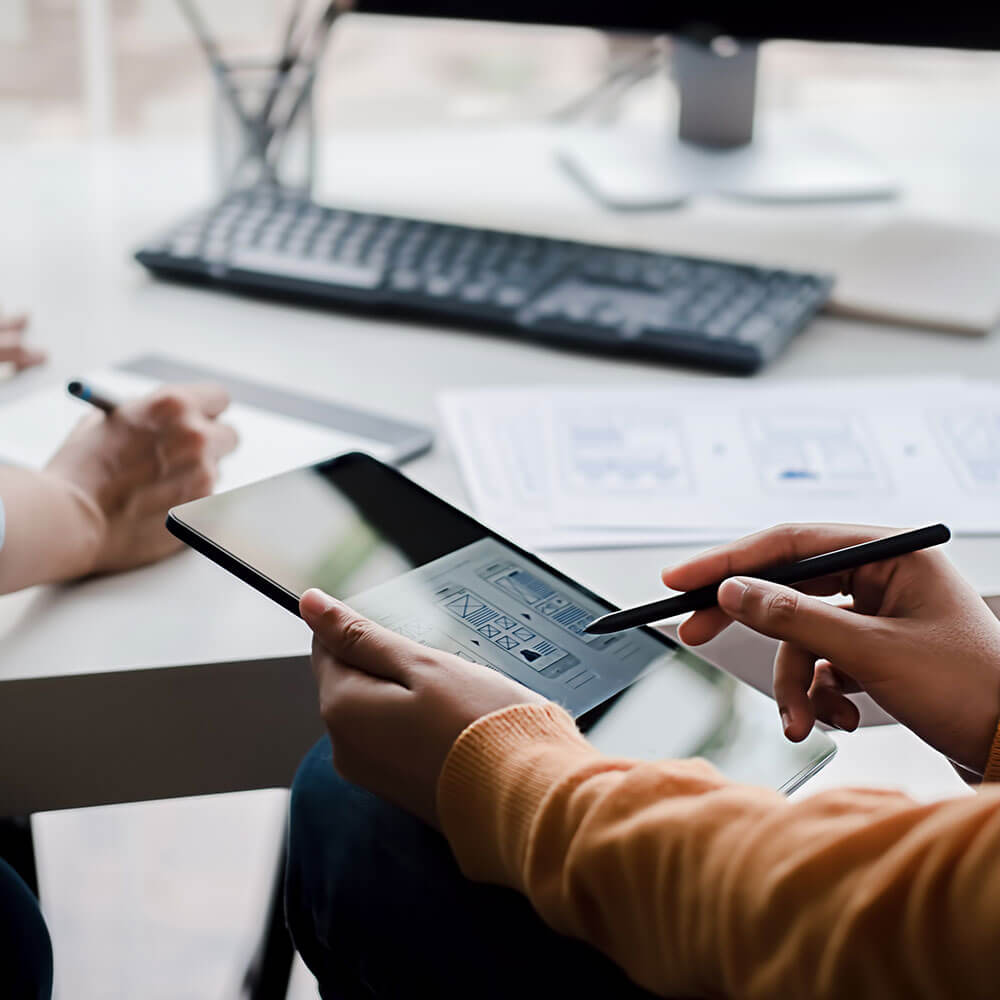Design and development - tablet device Design and development - tablet device
